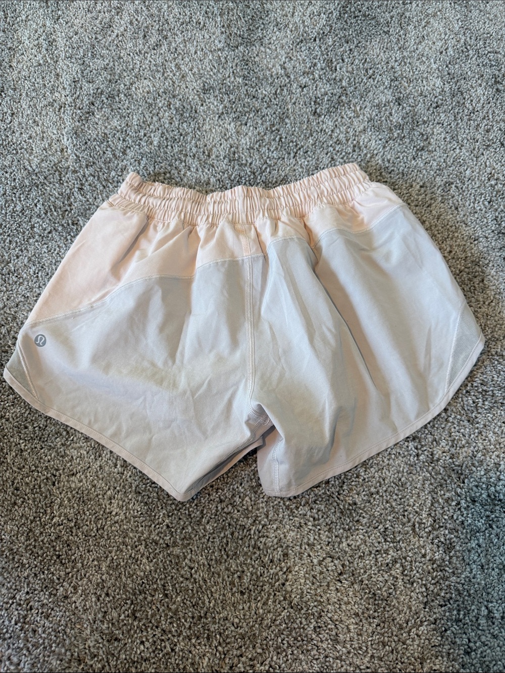 Lululemon Hotty Hot 4” Short (Size 4)